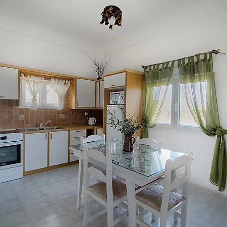 Olive House Zefyria * 폴로니아