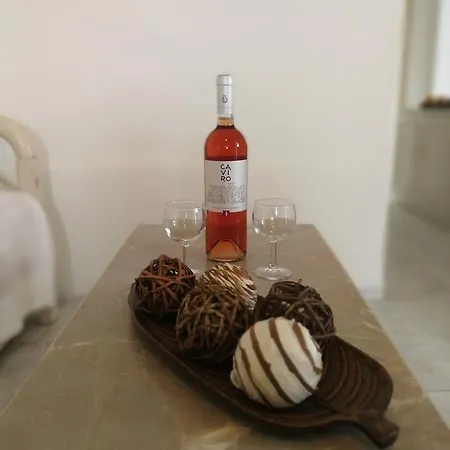 Olive House Zefyria 폴로니아